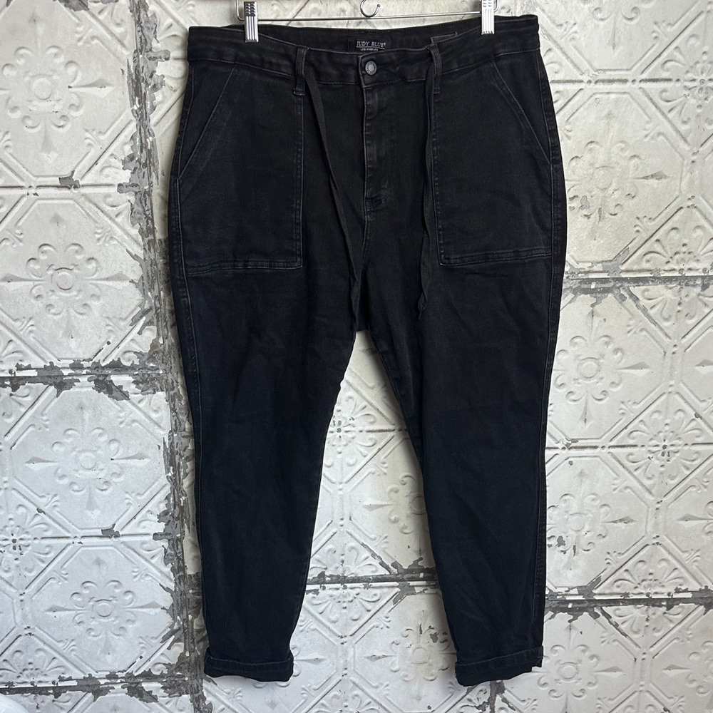 Judy Blue Black Relaxed jogger Pants